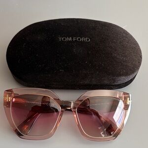 Tom Ford Rose-Tinted Sunglasses